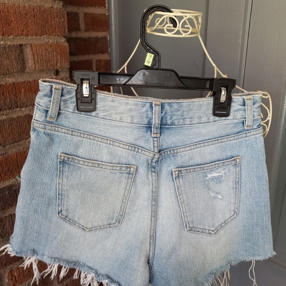 Asos distressed, high waisted, jean shorts, US size 4 ( UK 8 ) - Picture 3 of 5